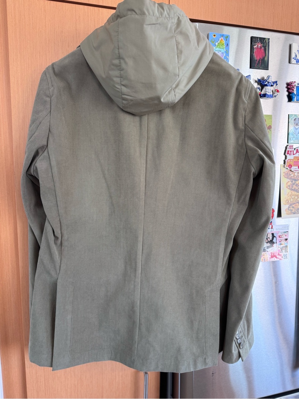 Hugo Boss Men's Olive Green Corduroy Blazer with Hooded Zip Insert - Picture 8 of 10